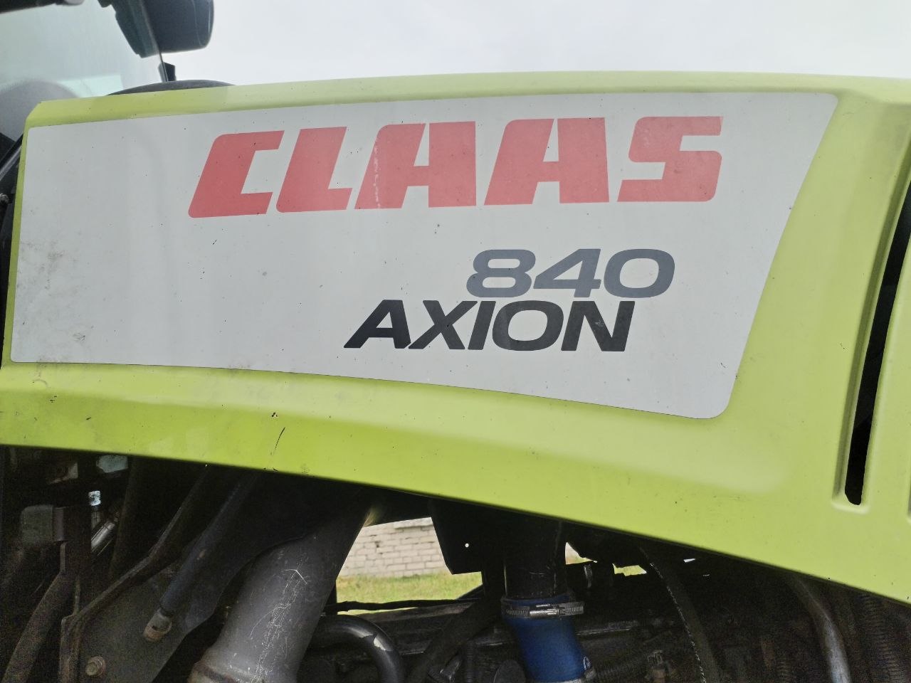 Трактор колесный CLAAS Axion 840 - фото 4